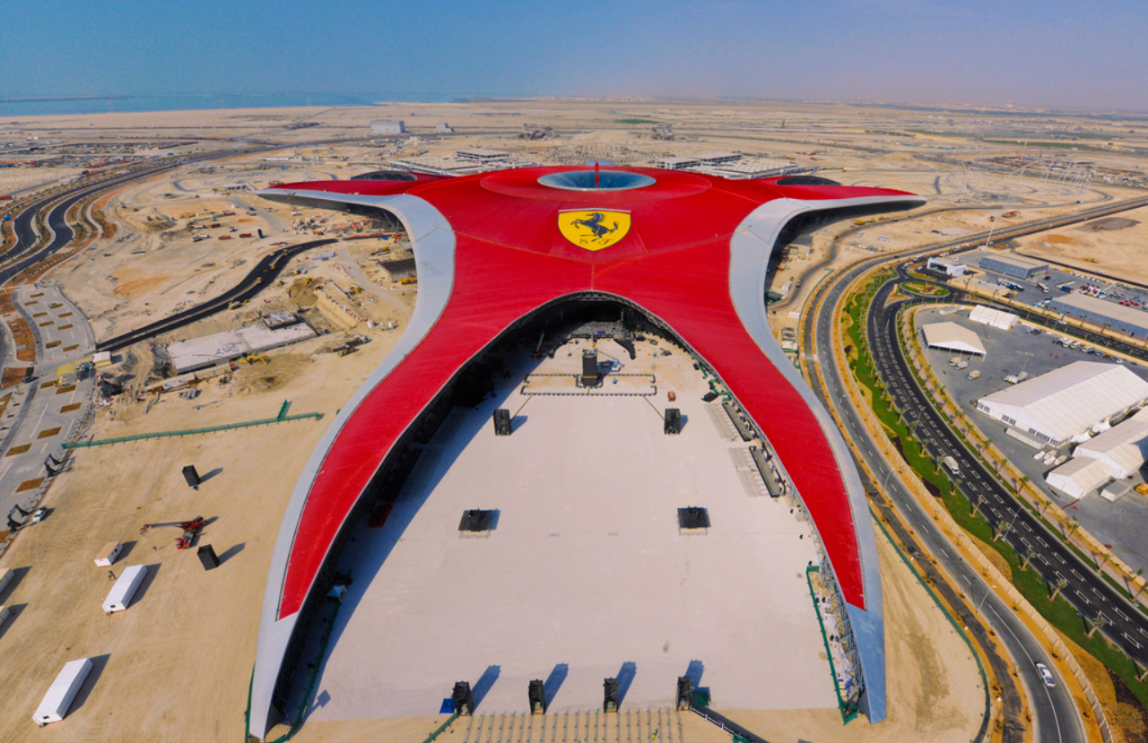 Парк Ferrari World