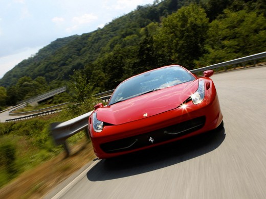 Ferrari представила новый суперкар FF