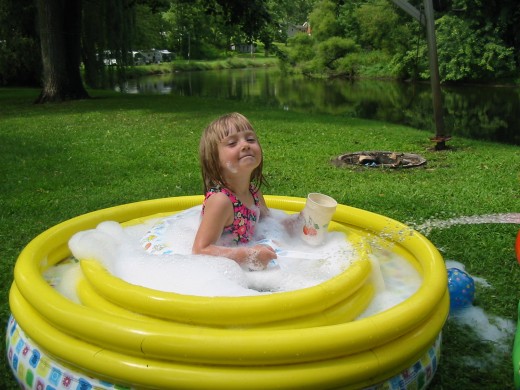 Надувной бассейн - для детей и взрослых