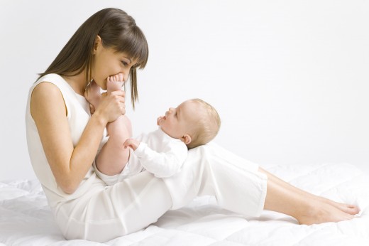 Будни молодой мамы: как правильно организовать уход за новорожденным?