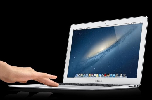Apple установит сканер отпечатков пальцев в MacBook