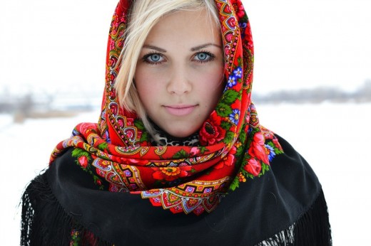 Модный тренд предстоящей зимы – русский платок
