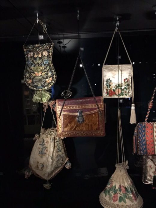 Многообразие женских сумок