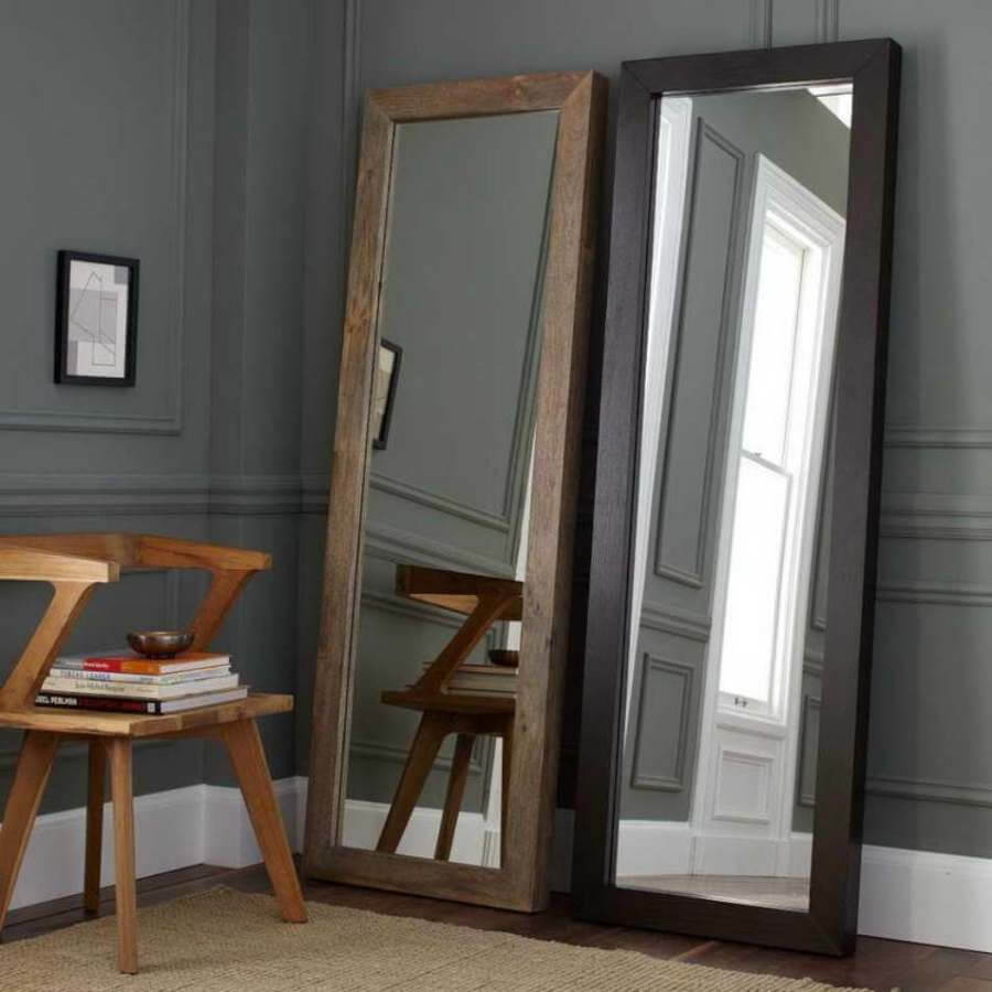 Как вписать в интерьер большое зеркало?