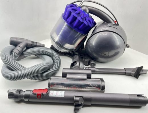 Ремонт поврежденного корпуса пылесоса Dyson