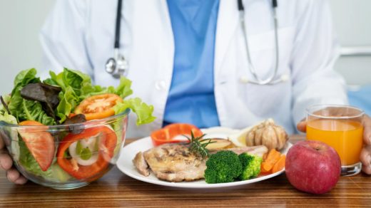 Эксперт объяснила, как безопасно наладить питание в начале года