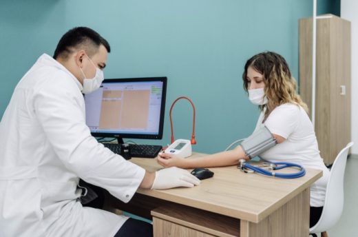 Диалоговый ИИ для здравоохранения: белгородские врачи о результатах запуска