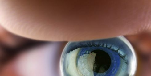 Чем линзы похожи на книги?