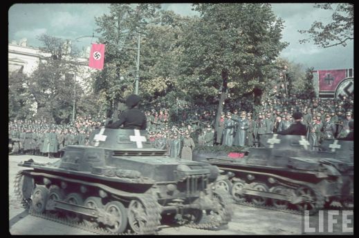 Цветные фотографии нацистской Германии