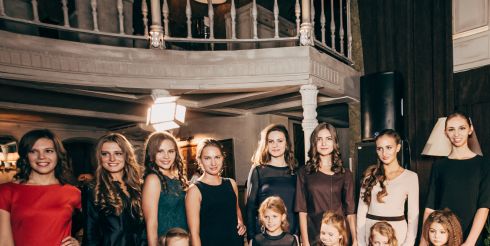 Бренд одежды для родителей и детей Mary Blank впервые показал коллекцию осень зима 2015-2016