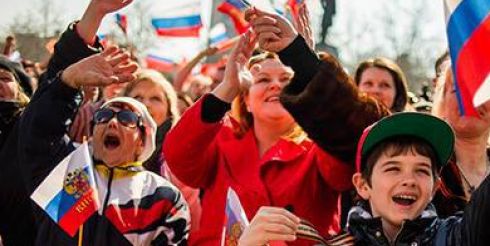 Более 80% россиян назвали себя счастливыми людьми