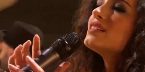 Участницей «Евровидения 2016» от Азербайджана стала певица Samra с песней Miracle