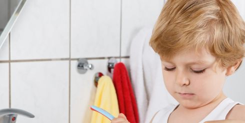 Скорректировать методику чистки зубов помогают специалисты «32 дент»