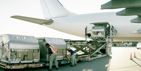 Преимущества авиагрузоперевозок