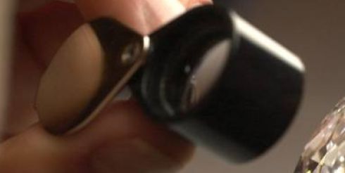 Ювелирные украшения: как отличить подлинник от подделки