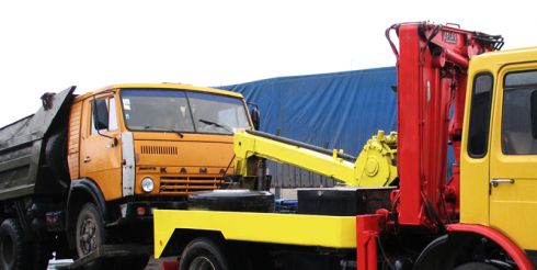 Грузовой эвакуатор: особенности конструкции и специфика работы