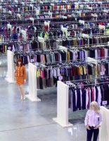 Идея для малого и среднего бизнеса: торговля одеждой из Италии