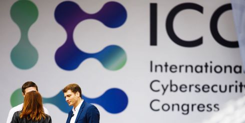 Сбербанк провел дискуссию о транспарентном мире