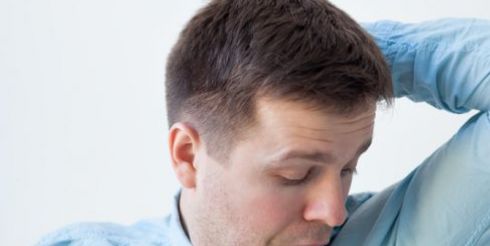 Повышенная потливость организма – как быстро решить проблему?