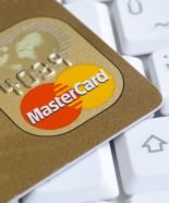 Грошові перекази від «Mastercard»