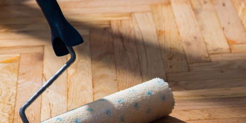 Покрытие деревянных полов лакокрасочными материалами