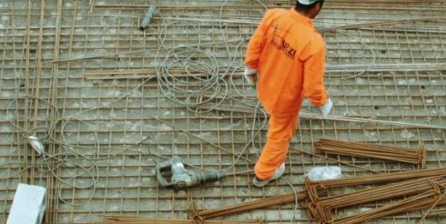 Строительство и отток рабочих мигрантов – есть ли выход?