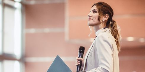 Курсы ораторского мастерства — ключ к развитию личности и преуспеванию