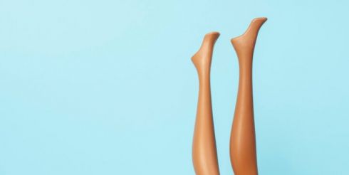 Далеко пойдут: как защитить ноги от отеков, проблем с сосудами и варикоза