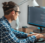 Как освоить новую профессию онлайн. Гайд для тех, кто меняет карьеру с нуля