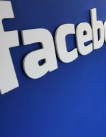 Facebook — диктатор XXI века