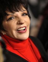 Знаменитая актриса и певица Лайза Минелли награждена Орденом Почетного легиона