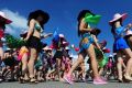 Китайский бикини-парад попал в Книгу Рекордов Гиннеса