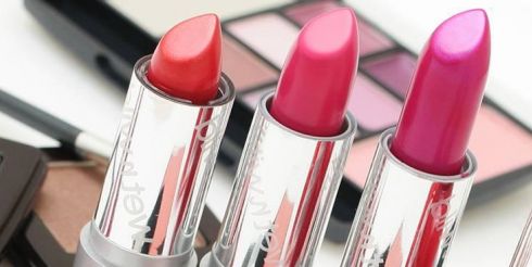 У косметики не женское лицо