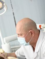 Какие способы лечения пародонтита предлагает стоматология