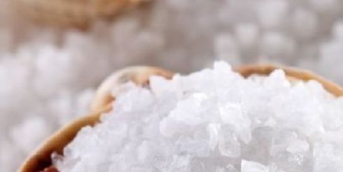 Приносит ли пользу морская соль